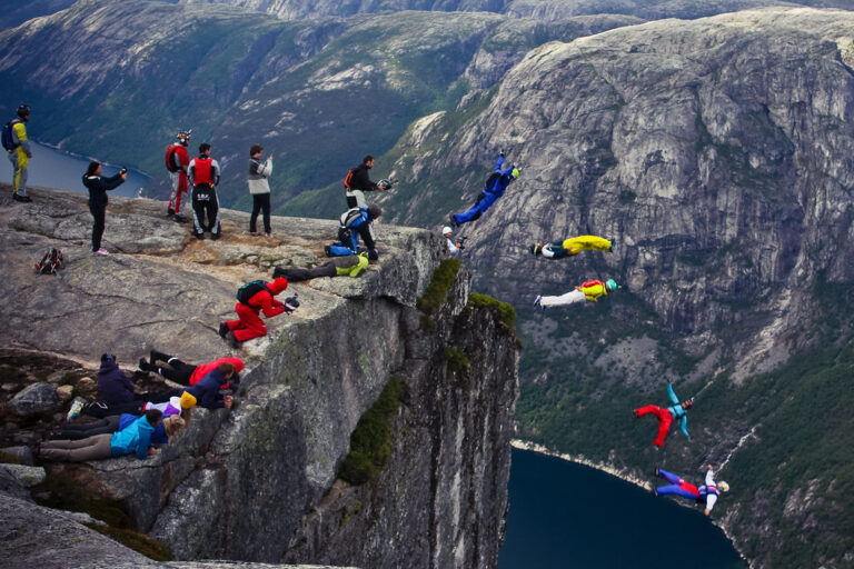 How To Get The Best Thrills From BASE Jumping You Should Know