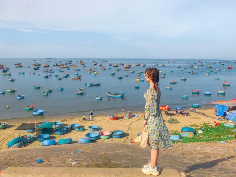 PROMOTION ! Lovely South Vietnam & Beach 6 Days