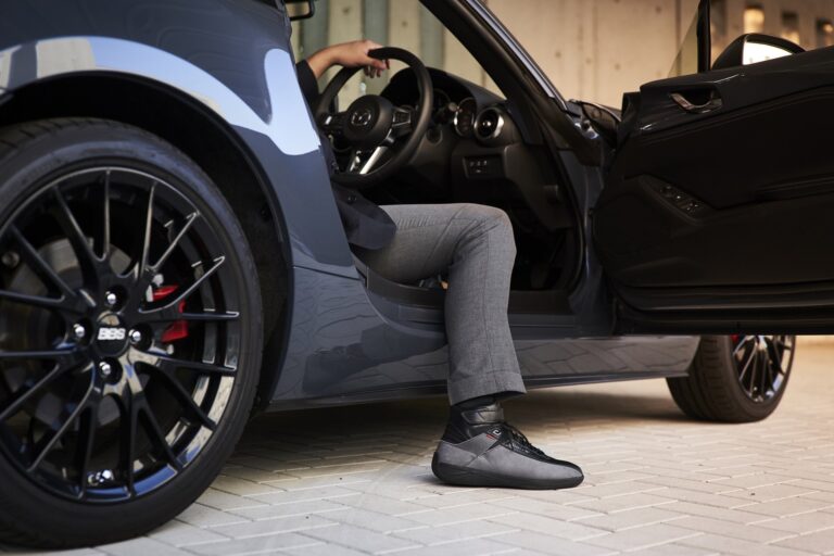 Are Driving Shoes Necessary For Your Drives You Need Know