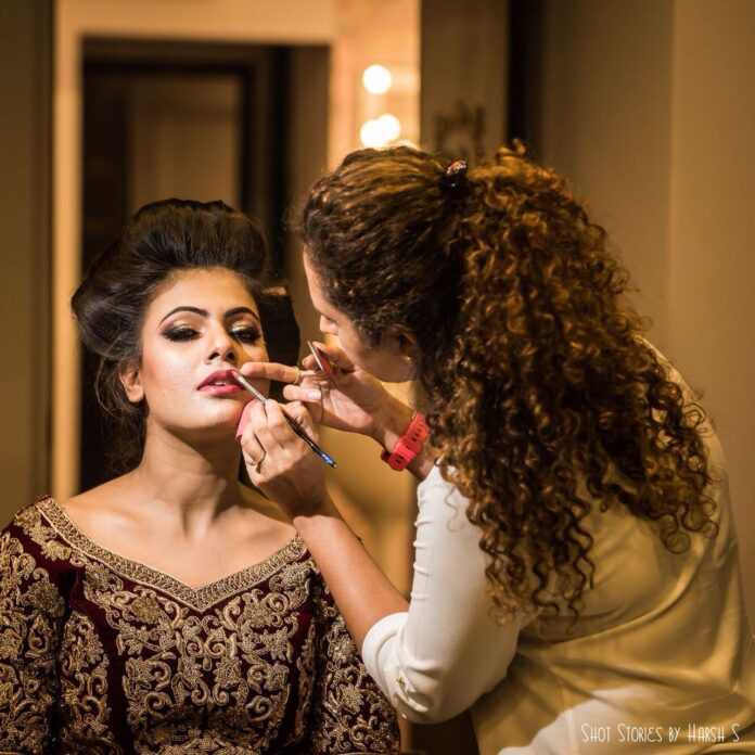 Glow Your Beauty With The Expert Makeup Artist