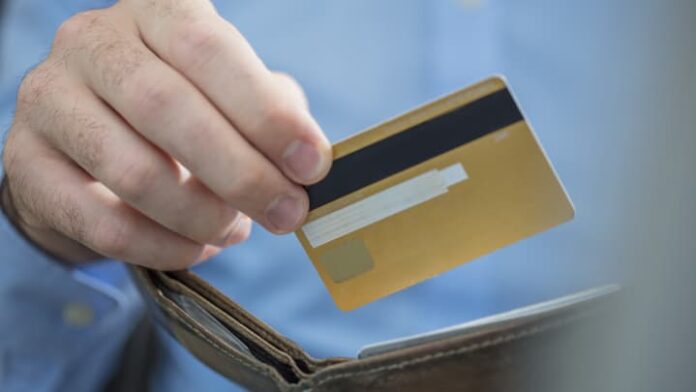 What Is a No Deposit Credit Card?