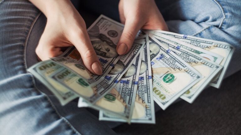 Easy Ways to Make Money on The Side