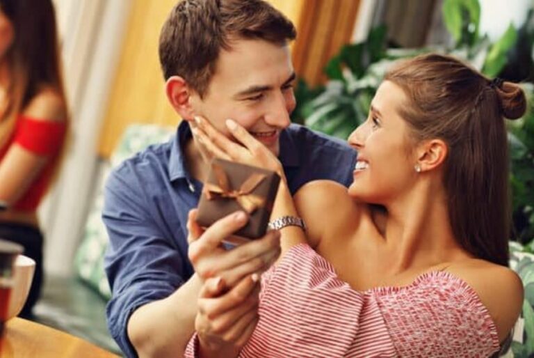 5 Great Reasons Why You Should Gift Your Girlfriend A Viking Ring