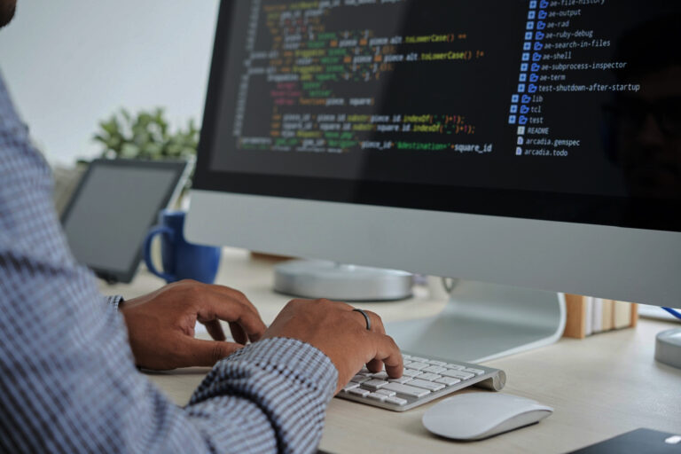 Front End Developer-Is It Worth In India?